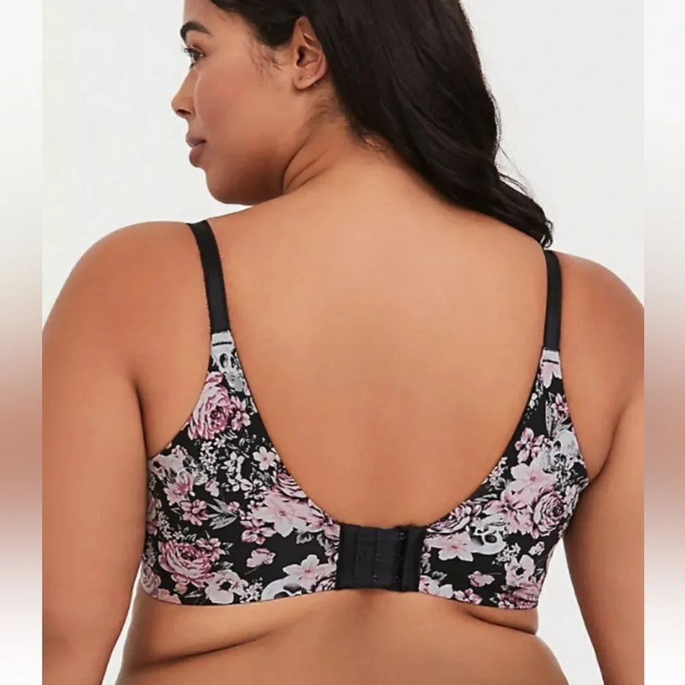 Torrid Curve 360 Back Smoothing T-Shirt Bra Black Floral Skulls 44C